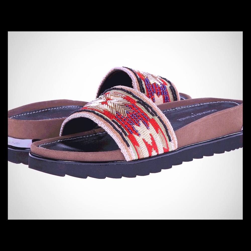 Gorgeous Donald J Pliner Aztec woven slides-New